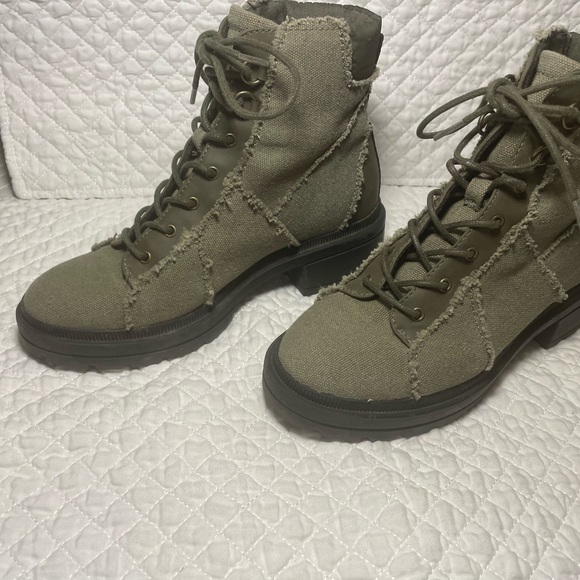 Olive Green Rocket Dog Women's boots - Picture 5 of 6